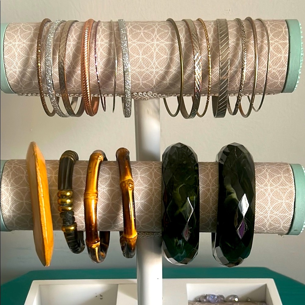 20 Piece Mixed Metal Wood Bamboo Acrylic Boho Fashion Bangle Bracelet Set